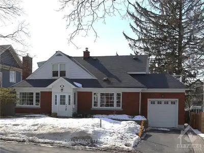 556 Mansfield Avenue, Carlingwood - Westboro And Area, On K2a 2t2