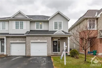 117 FLAT SEDGE Crescent, Blossom Park - Airport and Area, ON K1T 0G8