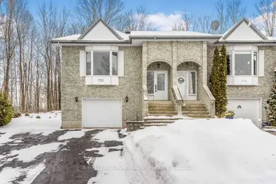 722 Berthiaume Street, Hawkesbury, On K6a 3m1