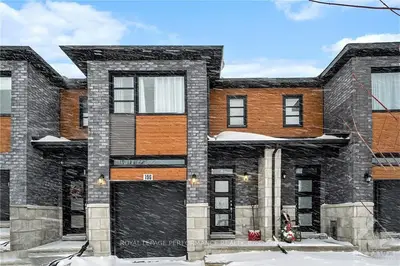 196 St-malo Place, Russell, On K0a 1w0