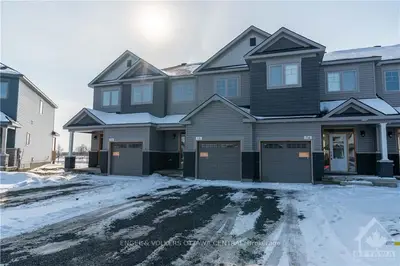 718 Petanque Crescent, Orleans - Cumberland And Area, On K4a 0c7