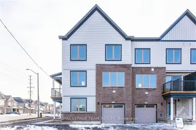 814 Kinstead, Stittsville - Munster - Richmond, On, K2s 3b2