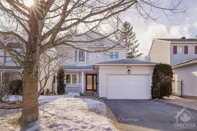 2835 Mozart Court, Blossom Park - Airport And Area, On K1t 2p6
