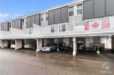 3445 UPLANDS Drive 237, Hunt Club - Windsor Park Village and Area, ON K1V 9N6