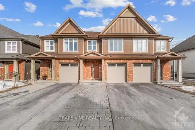 626 Moorpark Avenue, Kanata, On K2m 0b6
