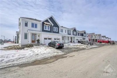 2003 Postilion Street, Stittsville - Munster - Richmond, On K0a 2z0