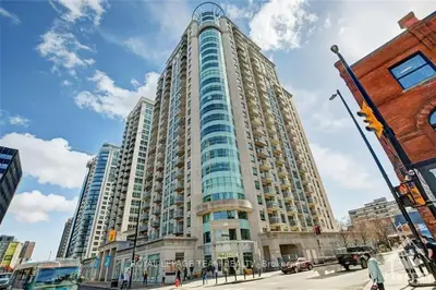 200 Rideau Street 1810, Lower Town - Sandy Hill, On K1n 5y1