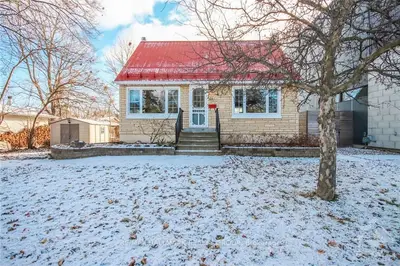 86 ROSSLAND Avenue, Meadowlands - Crestview and Area, ON K2G 2K8