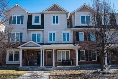 2722 Grand Canal Street, Barrhaven, On K2j 0t1