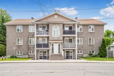 1005 LAURIER Street 102, Clarence-Rockland, ON K4K 1T7