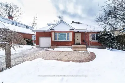 504 WINDERMERE Avenue, Carlingwood - Westboro and Area, ON K2A 2W5