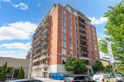 330 LORETTA Avenue S PH1, Dows Lake - Civic Hospital and Area, ON K1S 4E8