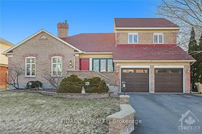 74 Hobin Street, Stittsville - Munster - Richmond, On K2s 1g8