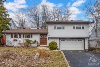 2425 Georgina Drive, Britannia Heights - Queensway Terrace N And Area, On K2b 7n1