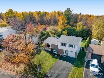 1596 Marcoux Drive, Orleans - Cumberland And Area, On K1e 2k6