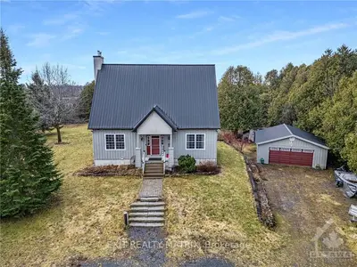 8592 Pana Road, Greely - Metcalfe - Osgoode - Vernon And Area, On K0a 2p0