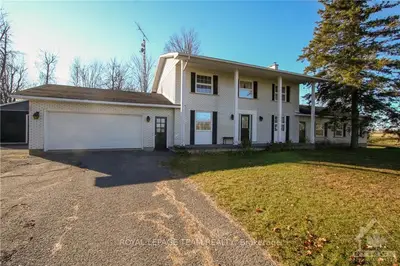 11879 County 3 Road, North Dundas, On K0e 1s0