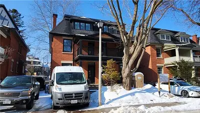 30 Bellwood Avenue A, Glebe - Ottawa East And Area, On K1s 1s7