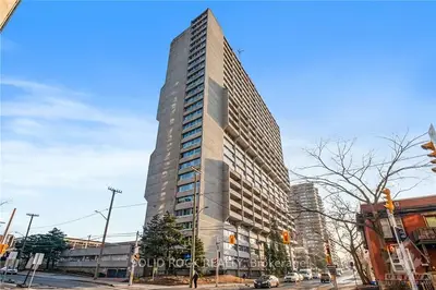 500 Laurier Avenue W 908, Ottawa Centre, On K1r 5e1