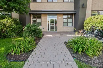 345 St Denis Street 113, Vanier And Kingsview Park, On K1l 5j1
