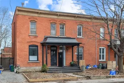123 Henderson Avenue, Lower Town - Sandy Hill, On K1n 7p5