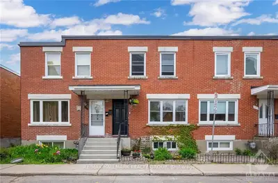 373 Larouche Street, Vanier And Kingsview Park, On K1l 7l1