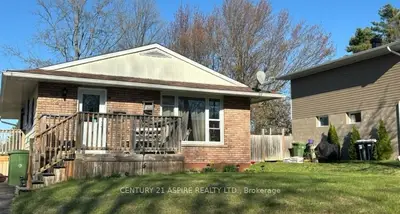 82 Hemlock Street, Petawawa, On K8h 3c2