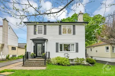 21 Wolff Street, Vanier And Kingsview Park, On K1k 1k6