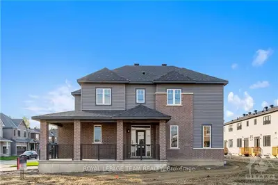 318 Elsie Macgill Walk, Kanata, On K2w 0k7