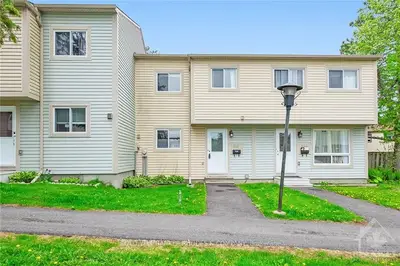 202 Cattail Way, Orleans - Cumberland And Area, On K1e 2c6