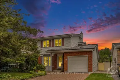 58 Brockington Crescent, Tanglewood - Grenfell Glen - Pineglen, On K2g 4k2