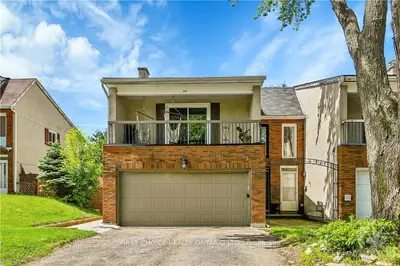 35 Estelle Crescent, South Of Baseline To Knoxdale, On K2h 5w9