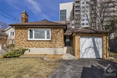 461 Wellesley Avenue, Carlingwood - Westboro And Area, On K2a 1b5