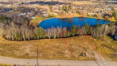43 Lakeridge Trail, Whitewater Region, On K0j 1c0