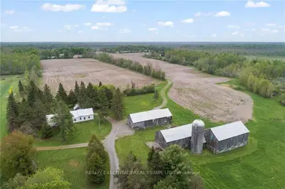1005 Maple Hill Road, North Grenville, On K0g 1t0