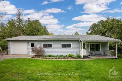 836 County Road 44 Road, North Grenville, On K0g 1j0