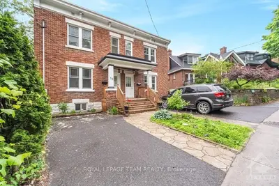 Semi-Detached in New Edinburgh - Lindenlea