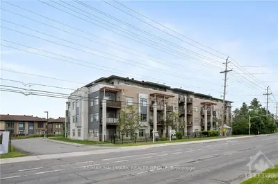 Condo Apartment in Parkway Park - Queensway Terrace S and Area