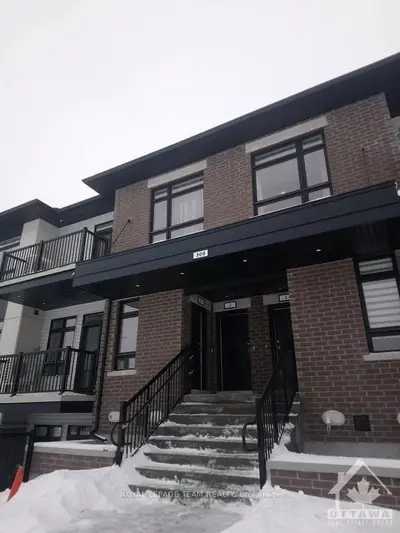 Condo Apartment in Kanata