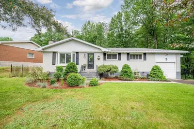 Detached in Deep River