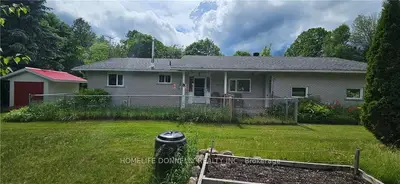 Detached in Whitewater Region