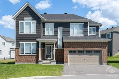 Detached in Barrhaven