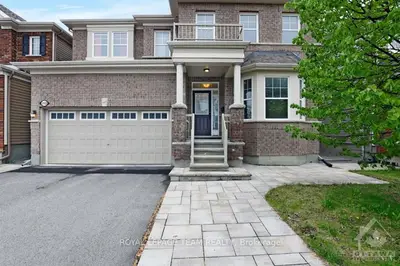 113 Lily Pond Street, Kanata, On K2m 0j3