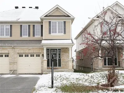 179 Patriot Place, Kanata, On K2m 0b9