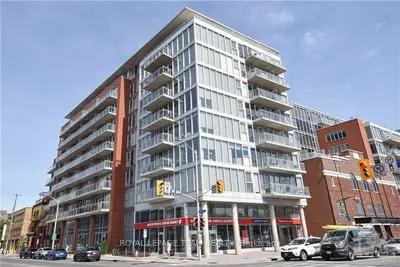 Condo Apartment in Ottawa Centre