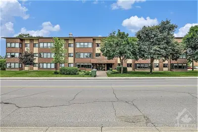 Condo Apartment in Arnprior