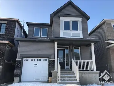 Detached in Barrhaven