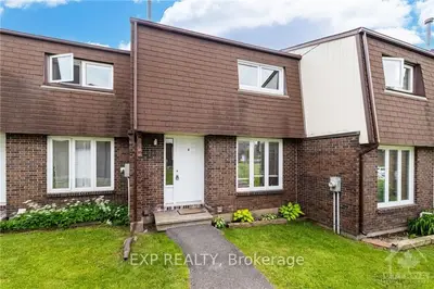 Condo Townhouse in Hunt Club - Windsor Park Village and Area