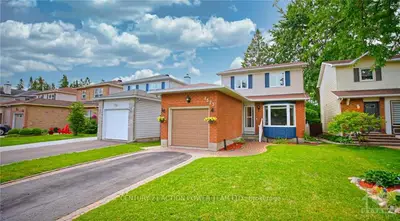 Detached in Orleans - Convent Glen and Area