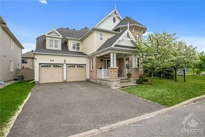 Detached in Barrhaven